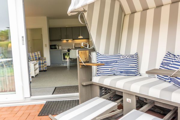  Ferienwohnung Friesenbude Garding - Strandkorb