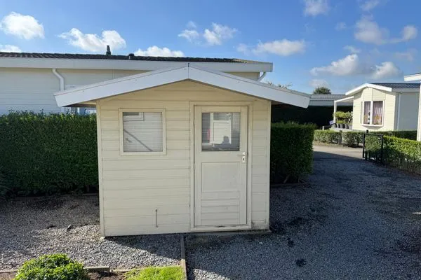  Breskens Chalet Huis Joschi mit Zaun Haus Nr. G139