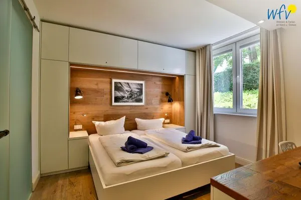 Schlafzimmer Haus Oldenburg Ferienwohnung 2