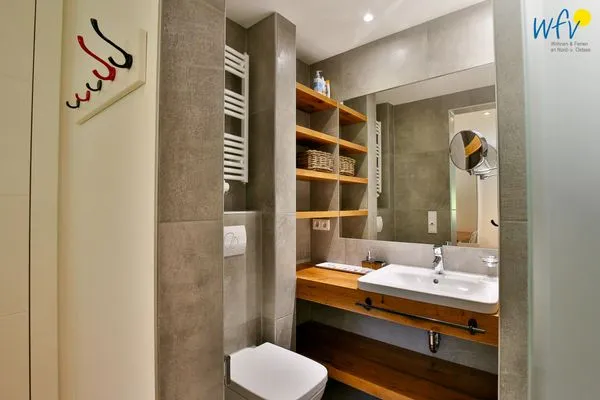 Badezimmer Haus Oldenburg Ferienwohnung 2