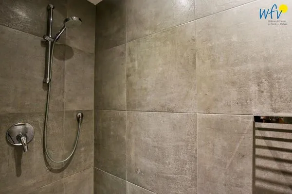 Badezimmer Haus Oldenburg Ferienwohnung 2