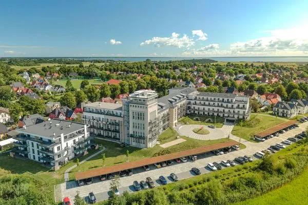 Ferienwohnung Kleine Strandburg Ostseebad Wustrow ZweiWasser Alte Seefahrtschule Hauptansicht  Kleine Strandburg