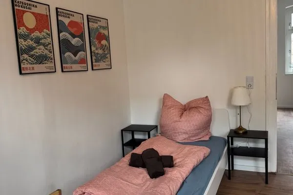 Schlafzimmer  Gemütliches Appartement "Peter" in Köthen mit 3 Schlafzimmern
