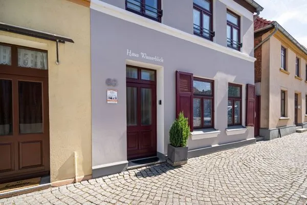 Ferienhaus Wasserblick Inselstadt Malchow - Hauseingang  Wasserblick