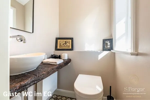   Wening-Hüs - "wening trii"