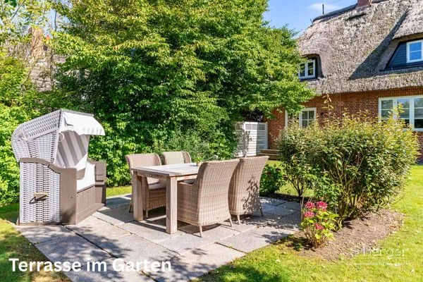   Wening-Hüs - "wening trii"