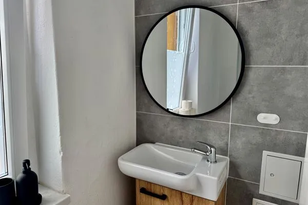 Badezimmer  Gemütliches Appartement "Ilse" an der Goitzsche mit Stellplatz