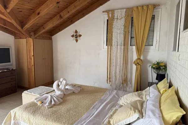 Schlafzimmer  Filoxenia Apartment 6