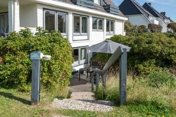 Fassade / Eingang  Haus Weissenburg Whg. Garten West