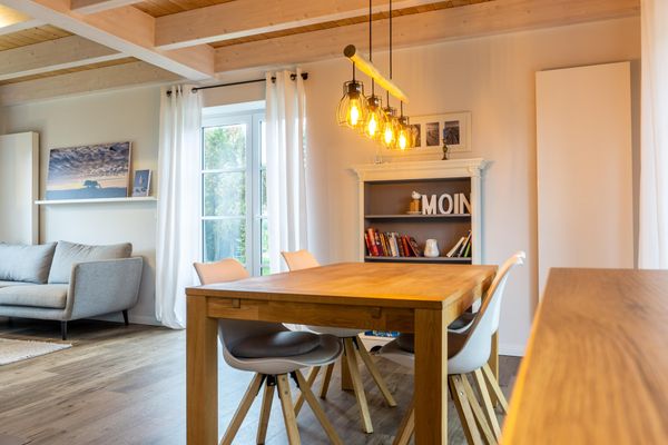  Möwen-Nest Tönning - Esstisch