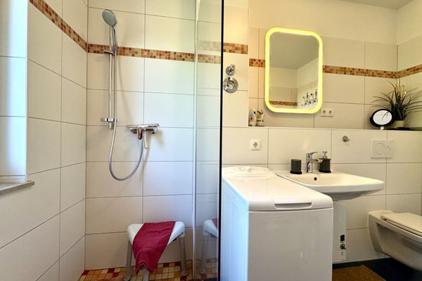 KÄPT´N BRASS Villa 2 App 4 Seestern Ostseebad Dierhagen - 