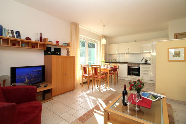  Haus Ostseeallee 32b Fewo 1.2 Kühlungsborn-West - Wohnzimmer