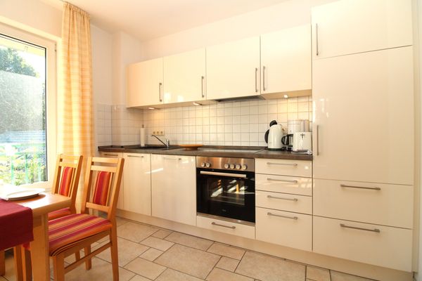  Haus Ostseeallee 32b Fewo 1.2 Kühlungsborn-West - Küche / Küchenzeile