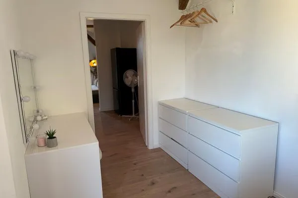 Schlafzimmer  Gemütliches Dachgeschoss-Appartement "Nina" in Halle mit 2 Schlafzimmern und Stellplatz