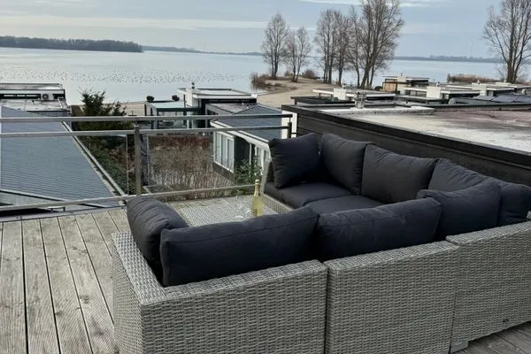  EuroParcs Bad Hoophuizen Cube Auszeit Nr. Acacia 44