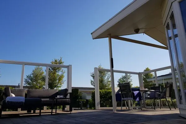  Breskens Chalet Meeresrauschen mit Zaun Haus Nr. J251