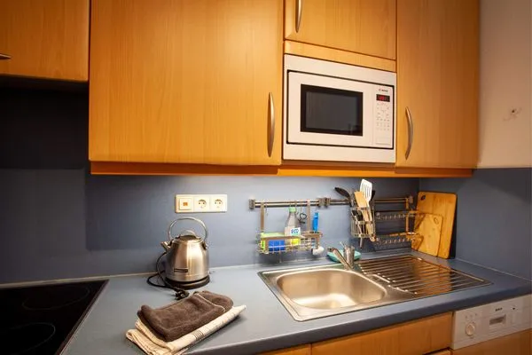 Küche / Küchenzeile  Sinfonie