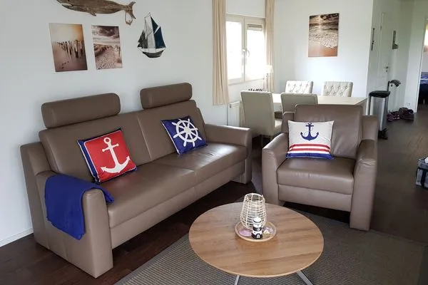  Breskens Chalet Meeresrauschen mit Zaun Haus Nr. J251