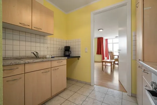 Ferienwohnung Abendsonne Waren - Küchenzeile mit Herd  Abendsonne