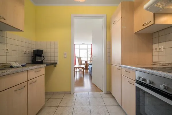 Ferienwohnung Abendsonne Waren - Blick von der Küche in den Wohnbereich  Abendsonne