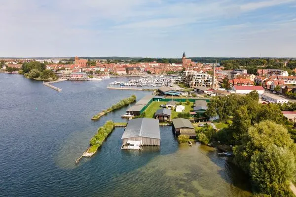 Ferienwohnung Abendsonne Waren - Vogelperspektive auf die Müritz  Abendsonne
