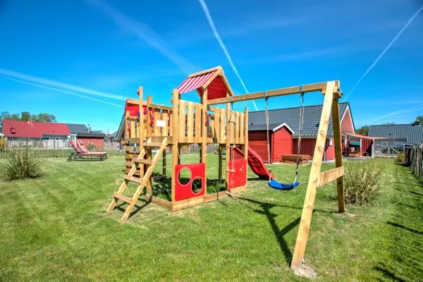 Spielanlage  Ferienhaus "Marielund" im Ferienpark Holm an der Ostsee