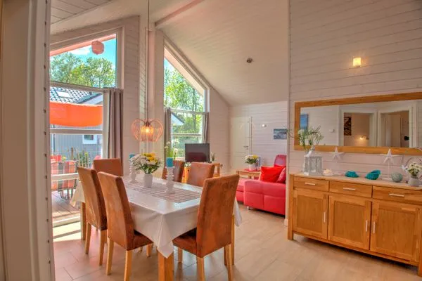 Wohnzimmer  Ferienhaus "Marielund" im Ferienpark Holm an der Ostsee