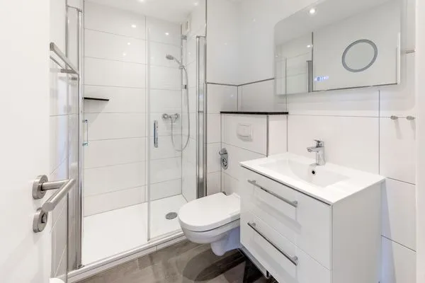 Badezimmer  Heimathafen - direkt am Strand mit Sonnenbalkon