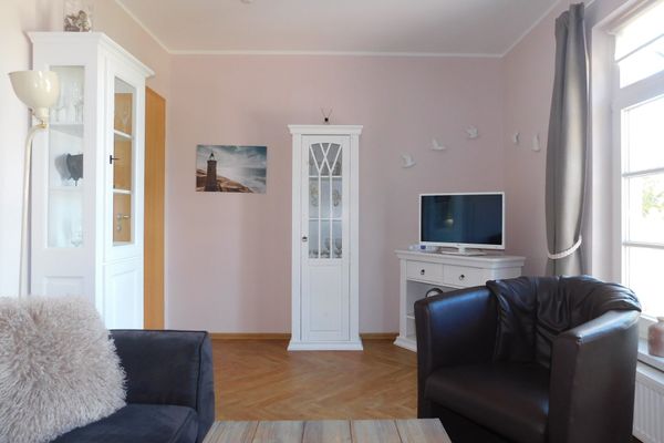  Ferienwohn. Windjammer Ostseebad Ahrenshoop - Wohnzimmer