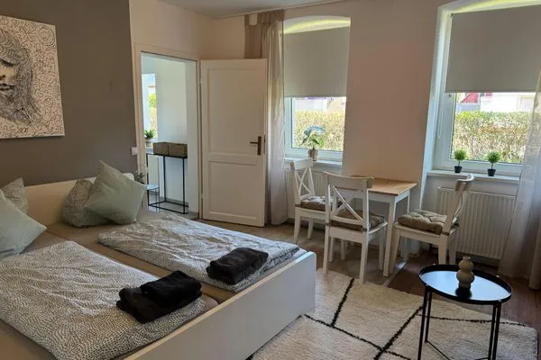 Schlafzimmer  Einfaches Appartement "Hannes" in Halle inklusive Parkplatz
