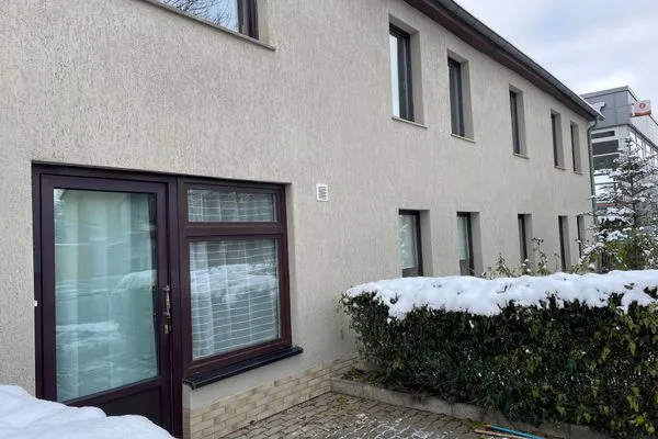 Fassade / Eingang  Handwerkerwohnung "Daniel" in Halle mit Stellplatz