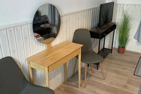 Schlafzimmer  Handwerkerwohnung "Daniel" in Halle mit Stellplatz