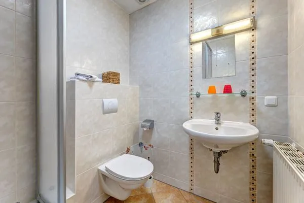 Badezimmer  Stranddistel, Haus Gudrun: Whg. 1