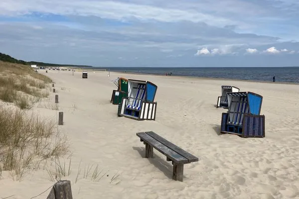   Ferienglück im Doppelhaus - 60 m zum Strand (Haus 1)