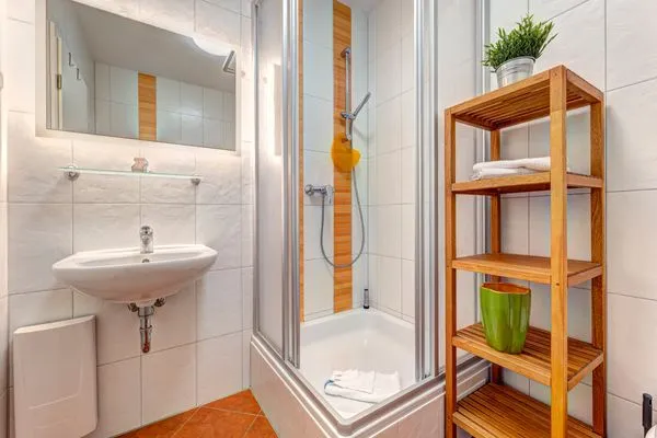 Badezimmer  Stranddistel, Haus Gudrun: Whg. 3