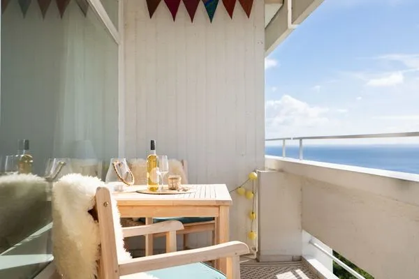 Balkon Panoramic Auszeit mit Meerblick