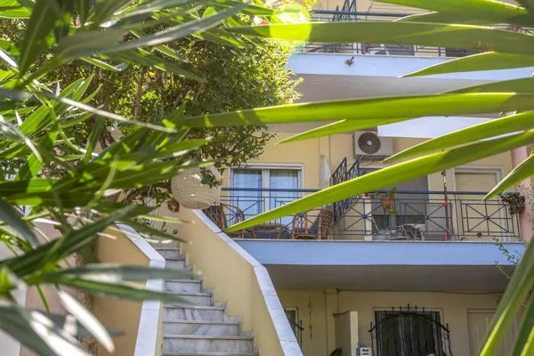 Main view  Litsa-House