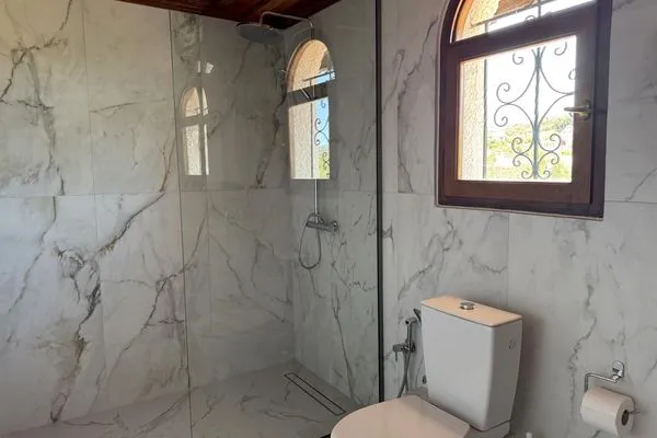 Badezimmer  Blue Fox 1