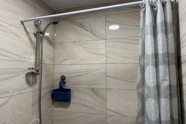 Bathroom  Blue Fox 2