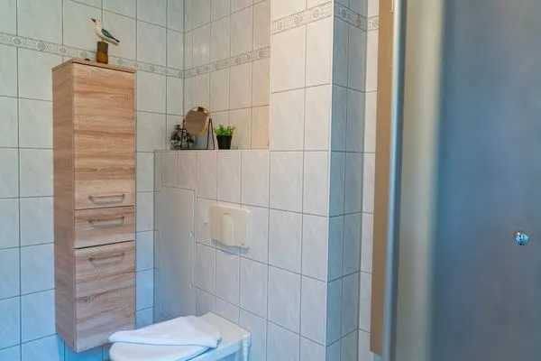 Badezimmer mit WC Am Deich Am Deich Haus 32