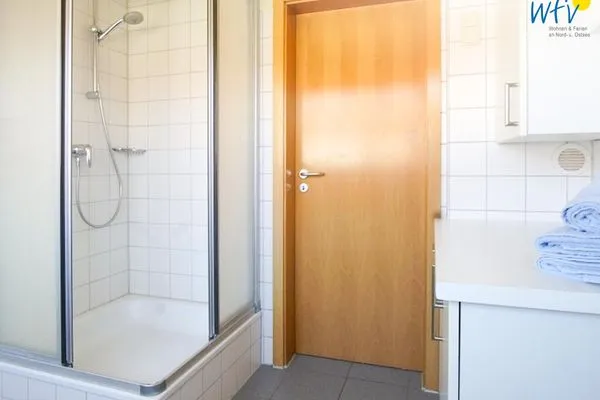 Badezimmer Ferienhäuser Jadehörn Ferienwohnung Sonnenstern