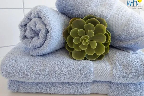 Badezimmer Ferienhäuser Jadehörn Ferienwohnungen Sandfloh + Sonnenstern