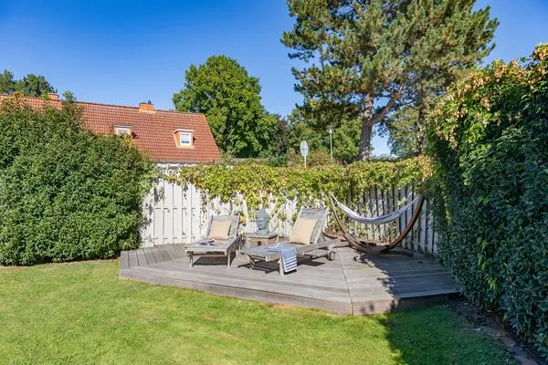 Garten  6 East – großzügiges Ferienhaus mit Garten