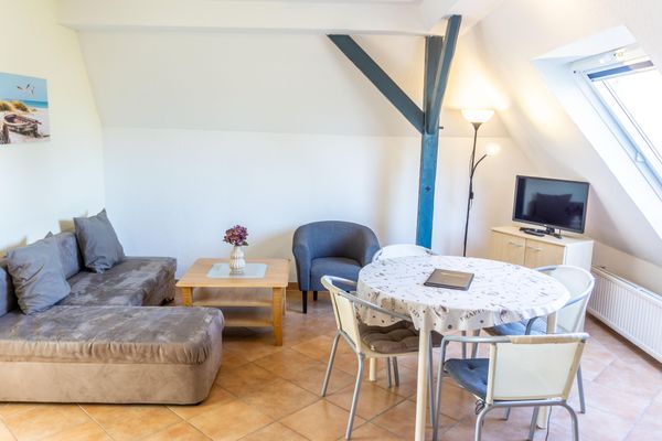  Immensee App. F St. Peter-Böhl - Sofaecke mit TV