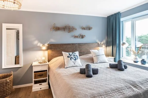 Schlafzimmer 1: Doppelbett (180x200), TV  FeWo Aquarius in PRORA - 4.41