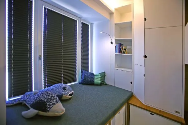 Schlafzimmer 2: Doppelstockbett (80 / 120 x 200),mit Insektenschutz, Fenster Sitzbank, USB-Steckdose, Kindersicherheitss  FeWo room-of-light in PRORA - 9.34