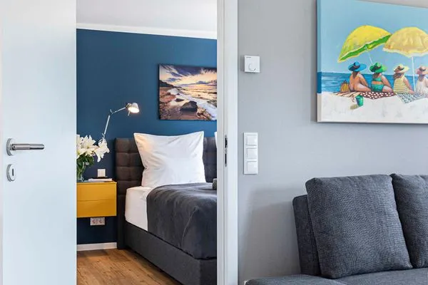 Badezimmer 1: Regendusche, WC, Haartrockner  FeWo Wunderschön! in PRORA - 8.21