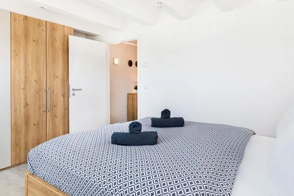 chlafzimmer 2: Doppelbett (160x200)  FeWo Ausblick in PRORA - 8.52