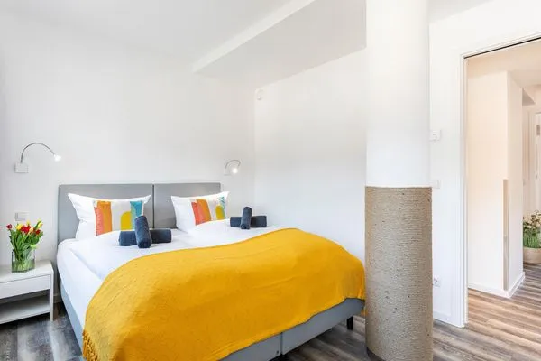 Schlafzimmer 2: Doppelbett (180x200)  FeWo Unsere Perle in PRORA - 4.01