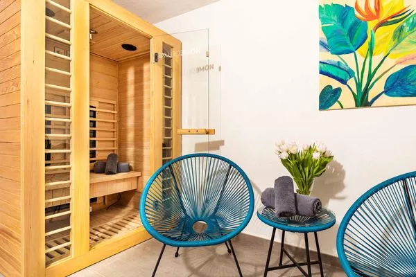 Schlafzimmer 2: Doppelbett (180x200)  FeWo Unsere Perle in PRORA - 4.01